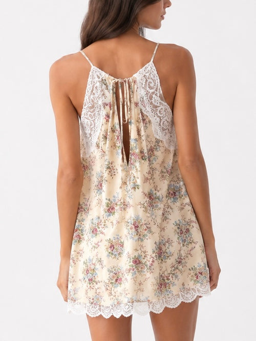 Robe Courte Dentelle